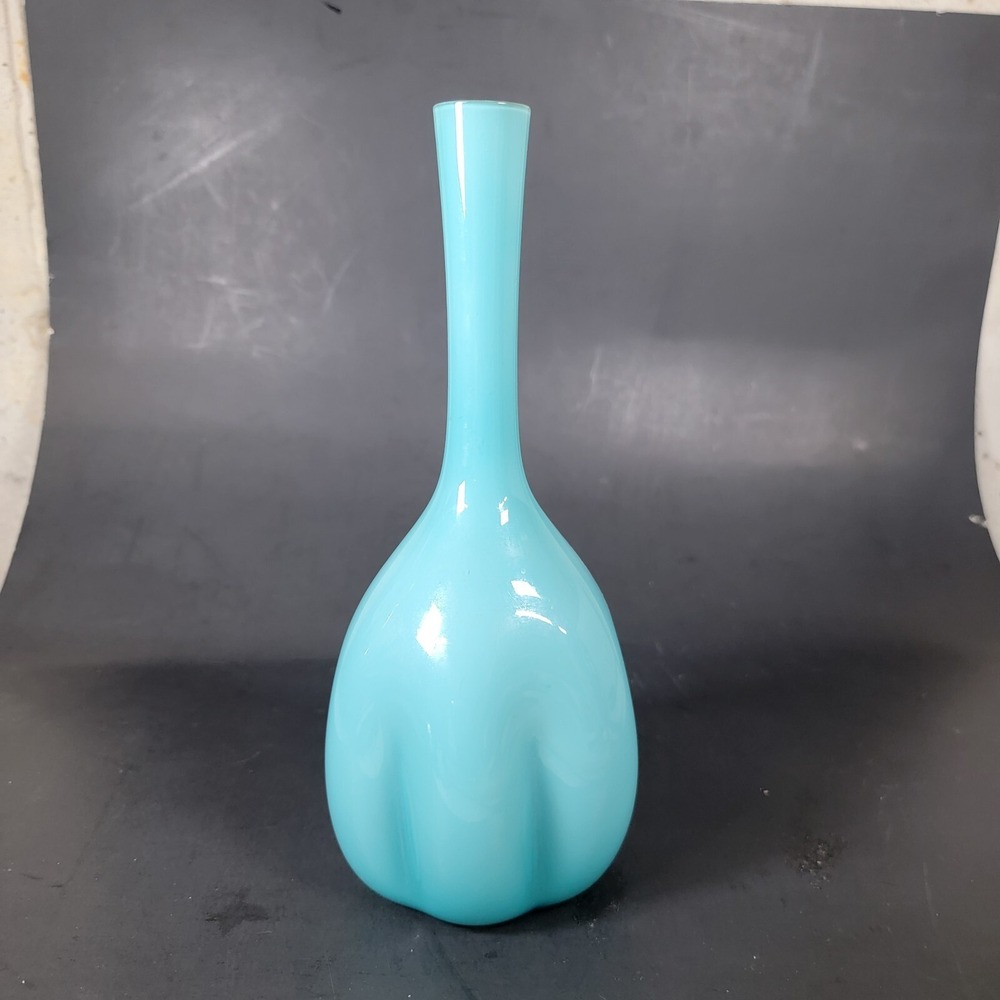 Hand blown Blue and White cased melon Bud vase, 9 1/4" Tall Elme Glasbruk? MCM